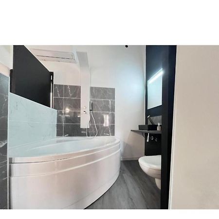 Charmant Studio Baignoire Narbona Esterno foto